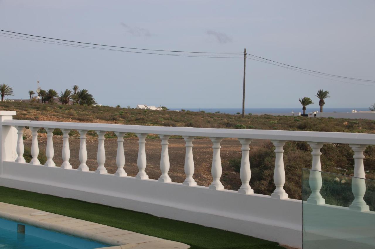 Villa Dario En Насарет Экстерьер фото